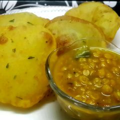 Potato Masala Puri A picture of Potato Masala Puri.