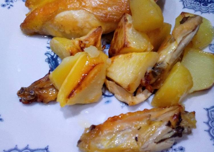 Pollo con patatas y cerveza