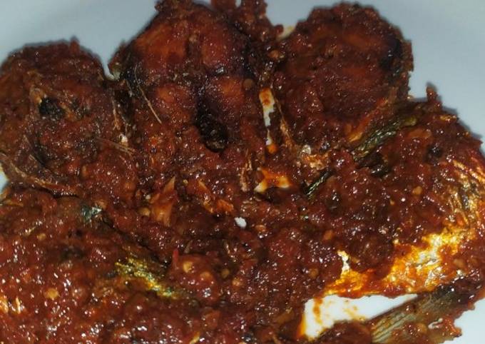 Ikan kembung balado