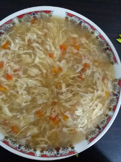 A picture of Hot & sour soup.