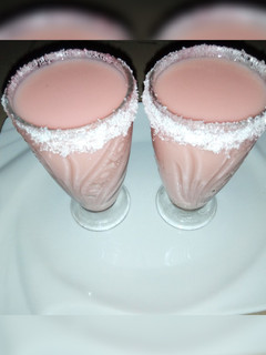 A picture of Water melon smoothie.