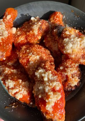 A picture of Air fryer hot wings.
