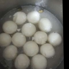 A picture of Homemade Rasgulle.