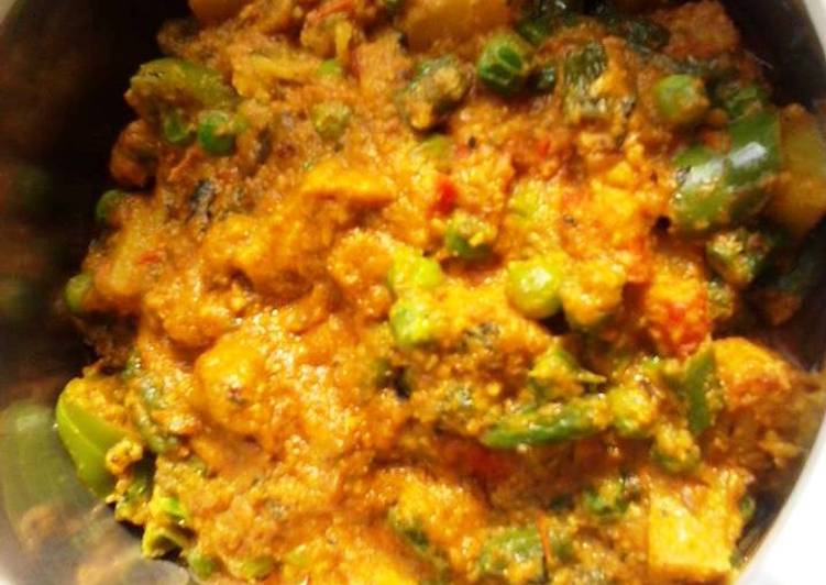 Steps to Make Any-night-of-the-week Vegetable Korma