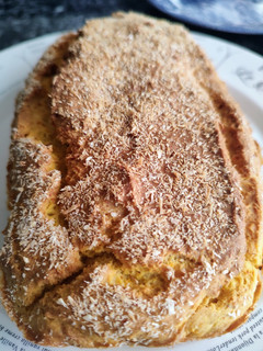 Una foto de Budín de mandarina Esponjoso 🍊👩🏼🍳