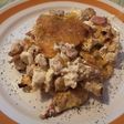 Tejszínes feta sajtos rakott csirke, burgonya chipssel