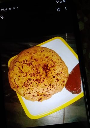मैगीचीज़ पराठा (Maggi cheese paratha recipe in hindi) रेसिपी मुख्य फोटो