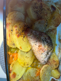 Una foto de Solomillo de cerdo al horno con patatas