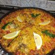 Paella de Carne con caldo casero