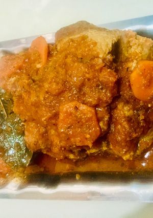 Una foto de BONDIOLA DE CERDO 🍖🍖EN SALSA TUCO CREMOSA 🍝🍲