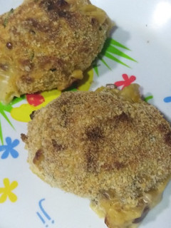 Una foto de Croquetas de níscalos(o rovellons)