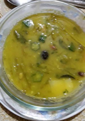 A picture of Traditional Sindhi Bhatia Kadhi.