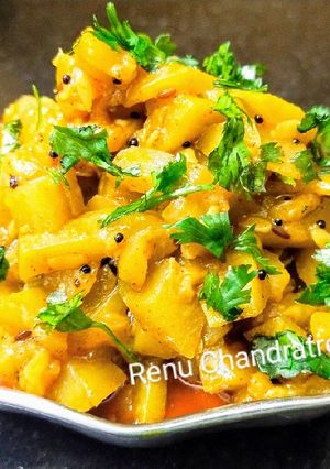 खट्टी मीठी लौकी (Khatti meethi lauki recipe in hindi) रेसिपी मुख्य फोटो