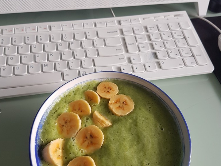 Resep Green banana smoothies Anti Gagal