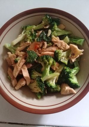 Foto resep Cah ayam + brokoli