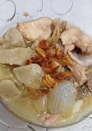 Foto resep Sop Bombay Putih (Ayam-Bakso)
