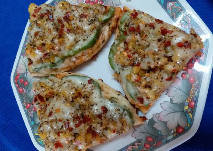 Easiest Way to Prepare Homemade Potato Sabzi Pizza