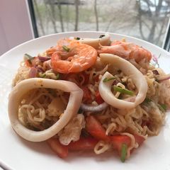 A picture of Thai kerabu maggie.