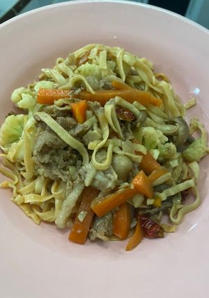Foto resep Healthy Beef + Veggie Noodle