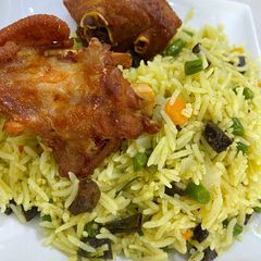 A picture of Vegetable stir fried rice.