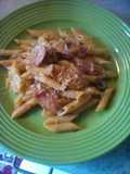 Penne pasta con smoked sausage