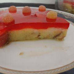 A picture of Trifle.