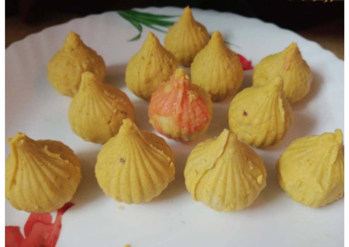 Besan Modak