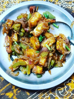 चिल्ली पनीर (chilli paneer recipe in Hindi) रेसिपी मुख्य फोटो