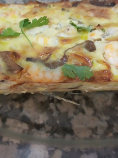 Una foto de Tortilla Setas y gambas