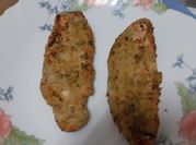 Una foto de pechugas de pollo