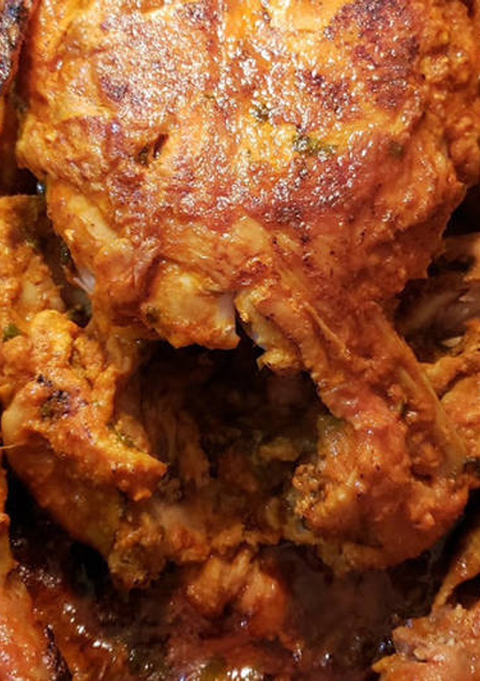 A picture of Dum Ka Chicken.