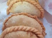 Una foto de picadillo de carne para empanada