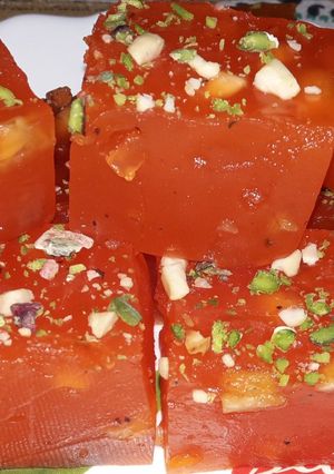 A picture of Cornflour ka halwa (karachi halwa).