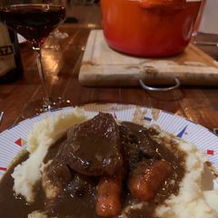 A picture of Braised Beef.