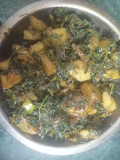 आलू मेथी (aloo methi recipe in Hindi) रेसिपी मुख्य फोटो