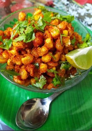 मसालेदार कॉर्न (masaledar corn recipe in Hindi) रेसिपी मुख्य फोटो