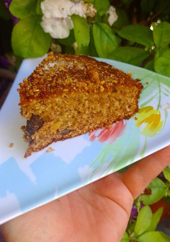 Una foto de Torta frutal integral 🍎🍏🍊(sin manteca)