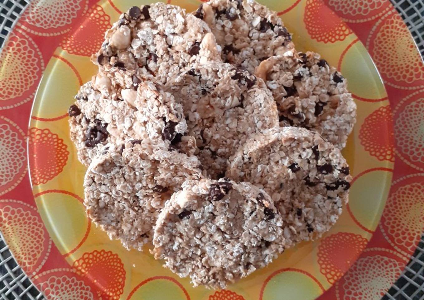 Biscuits aux Flocons D'avoine, Noisettes et Pépites de Chocolat / Healthy