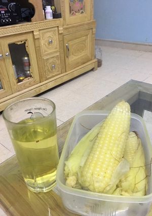 Hình của món Ngô nếp luộc.