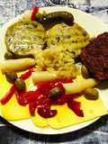 Hamburguesas de setas y espinacas, queso vegano y guarnición