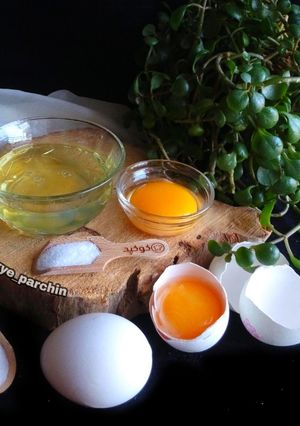 عکسی از دستور نگهداری زرده و سفیده در فریزر 🌸