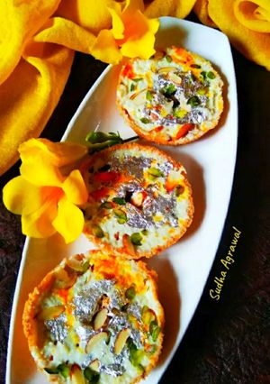 मलाई घेवर (Malai Ghevar recipe in Hindi) रेसिपी मुख्य फोटो