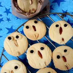 A picture of Butter cookies.