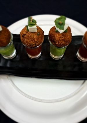 A picture of Chole Vegetable Balls.