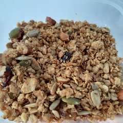 A picture of Granola homemade.