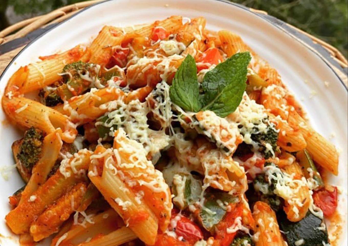 Red sauce pasta😋