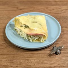 A picture of ★ Egg and Rice paper sandwich ★.