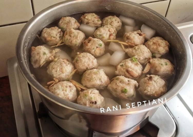 Bahan Sup Lobak &amp; bakso jamur | Cara Buat Sup Lobak &amp; bakso jamur Yang Sedap