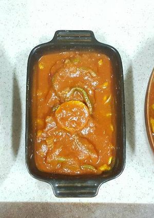 صورة لوصفة سمك وربيان بالصوص الأحمر 🍱