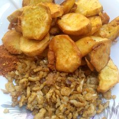 A picture of Fried sweet potato $ scramble egg.